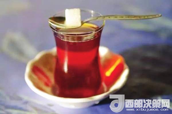 英國(guó)人愛(ài)紅茶蒙古流行奶茶味道各異的茶飲你喝過(guò)幾種【4】